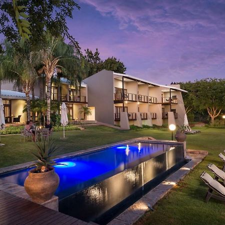 River Place Manor Ъпингтън Екстериор снимка