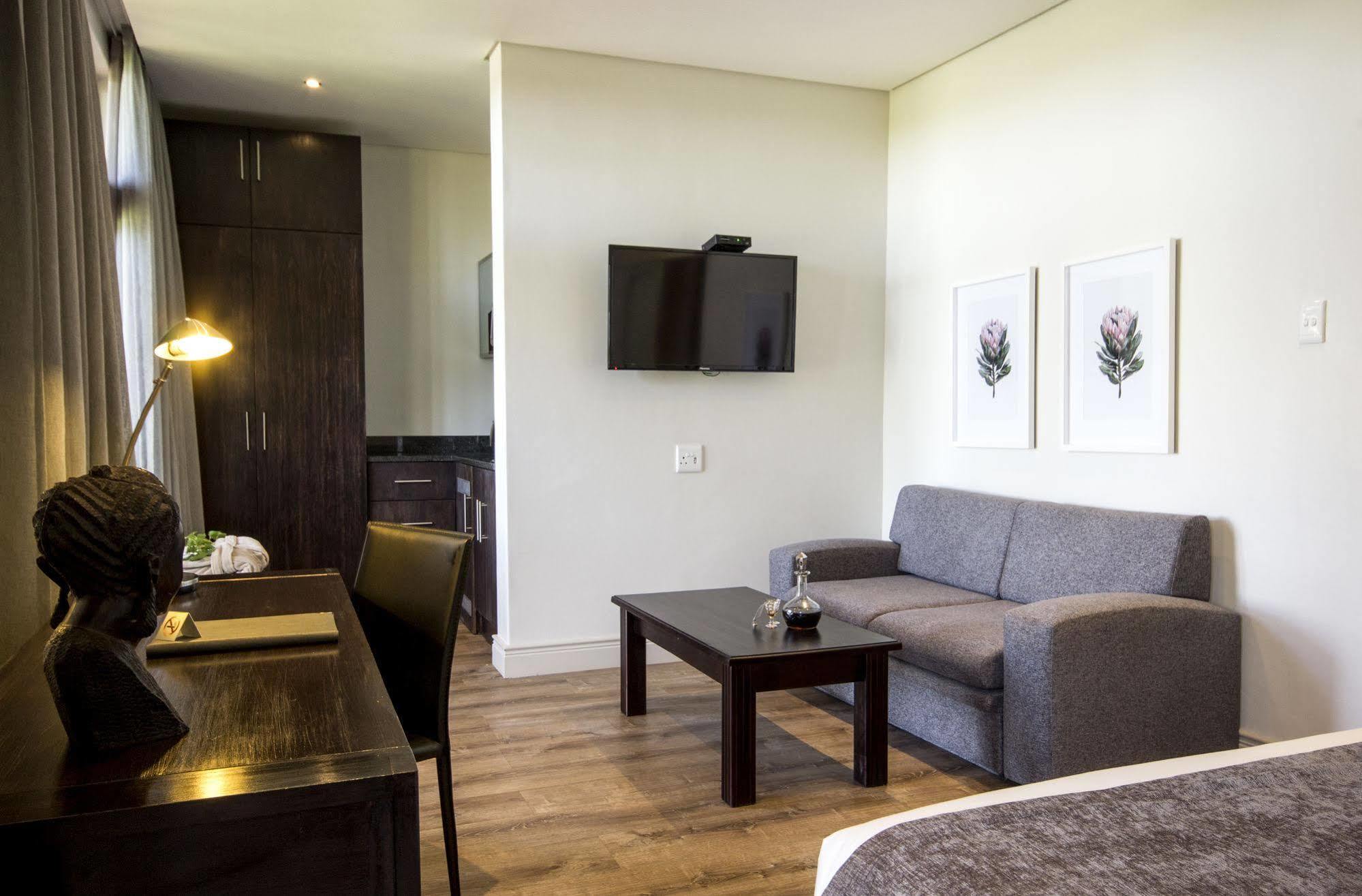 River Place Manor Ъпингтън Екстериор снимка