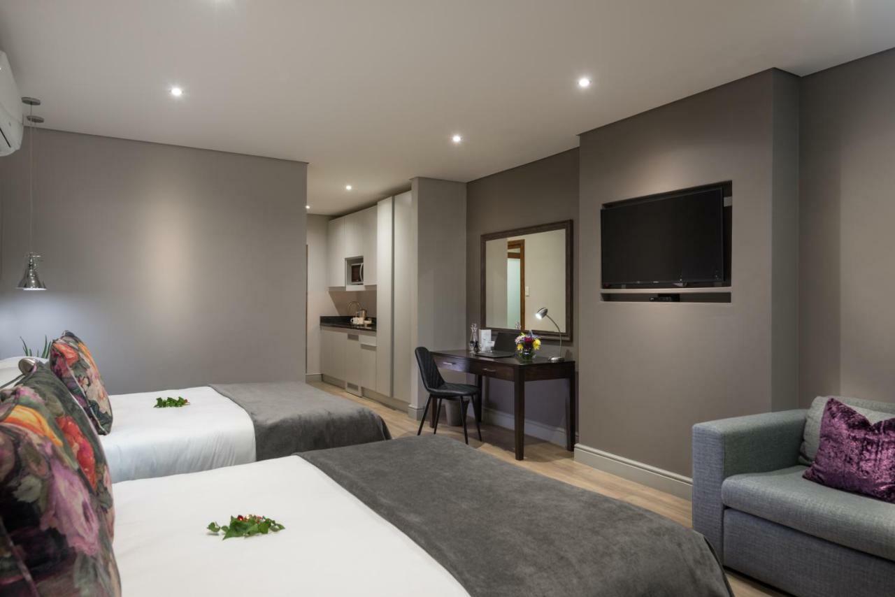 River Place Manor Ъпингтън Екстериор снимка